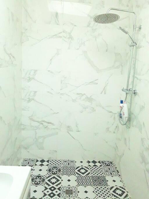 Maisonnette 28 M2 Au Fond Du Jardin Calme&Confort モンドヴィル エクステリア 写真